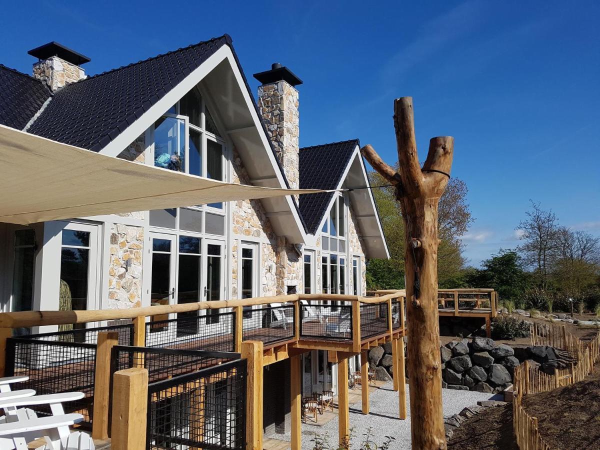Holiday Home With Bubble Bath In Noordwijk Exterior photo