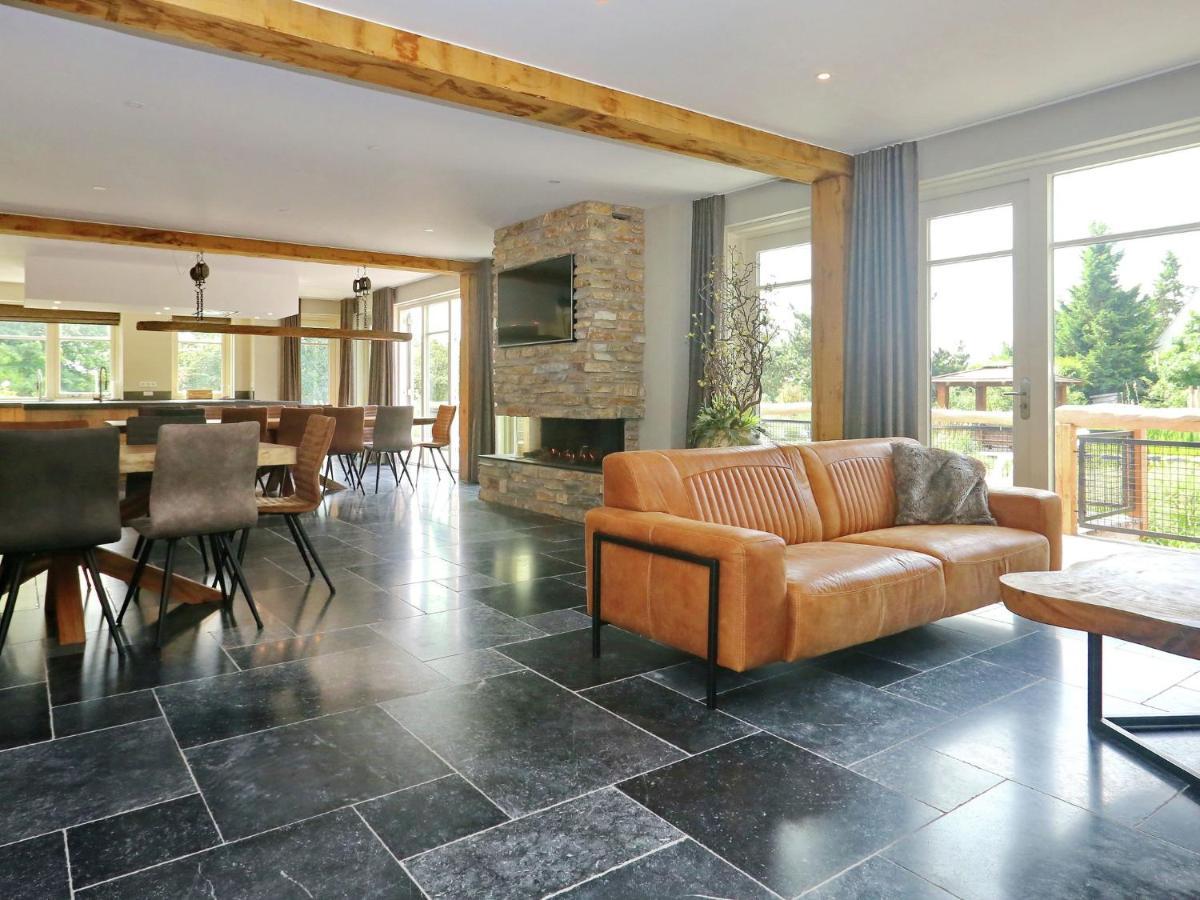 Holiday Home With Bubble Bath In Noordwijk Exterior photo